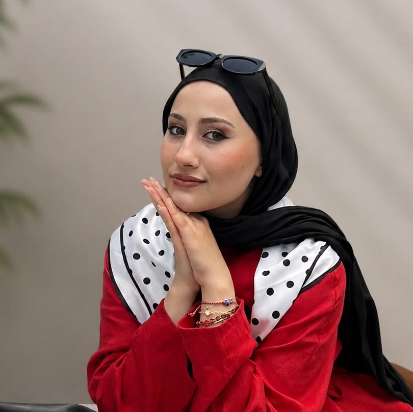Kardelen Bilikli, Sosyal medya uzmanı, kardelen bilikli kimdir